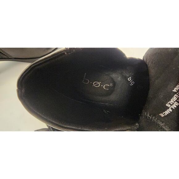 B.Ø.C Women's Shea Faux Leather Booties Size 8M Color Black - Picture 10 of 11